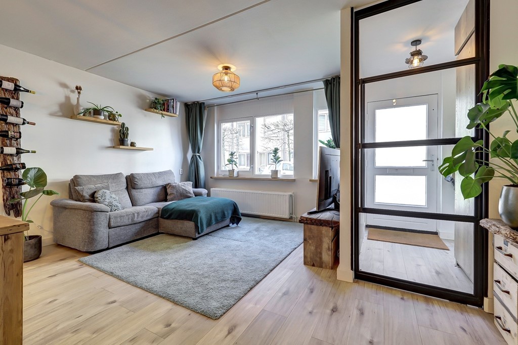 Foto bewerkt woonkamer.jpg